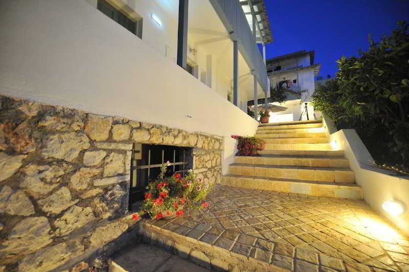 Hotel Áyios Nikítas מראה חיצוני תמונה